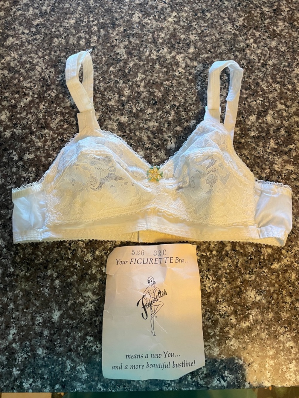 Lace Wireless Bra in Cream